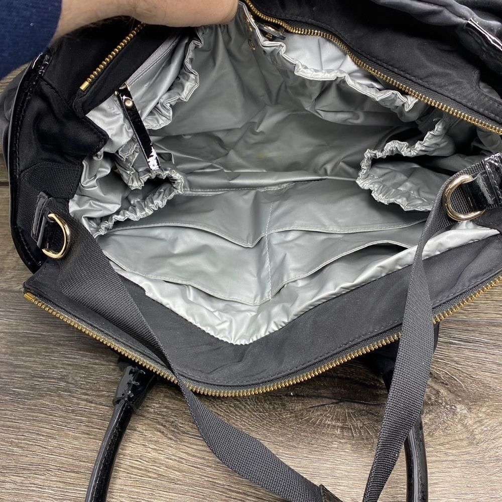 Kate Spade Cross Body Black Puffy Nylon Diaper Bag Gently Used - Picture 5 of 8